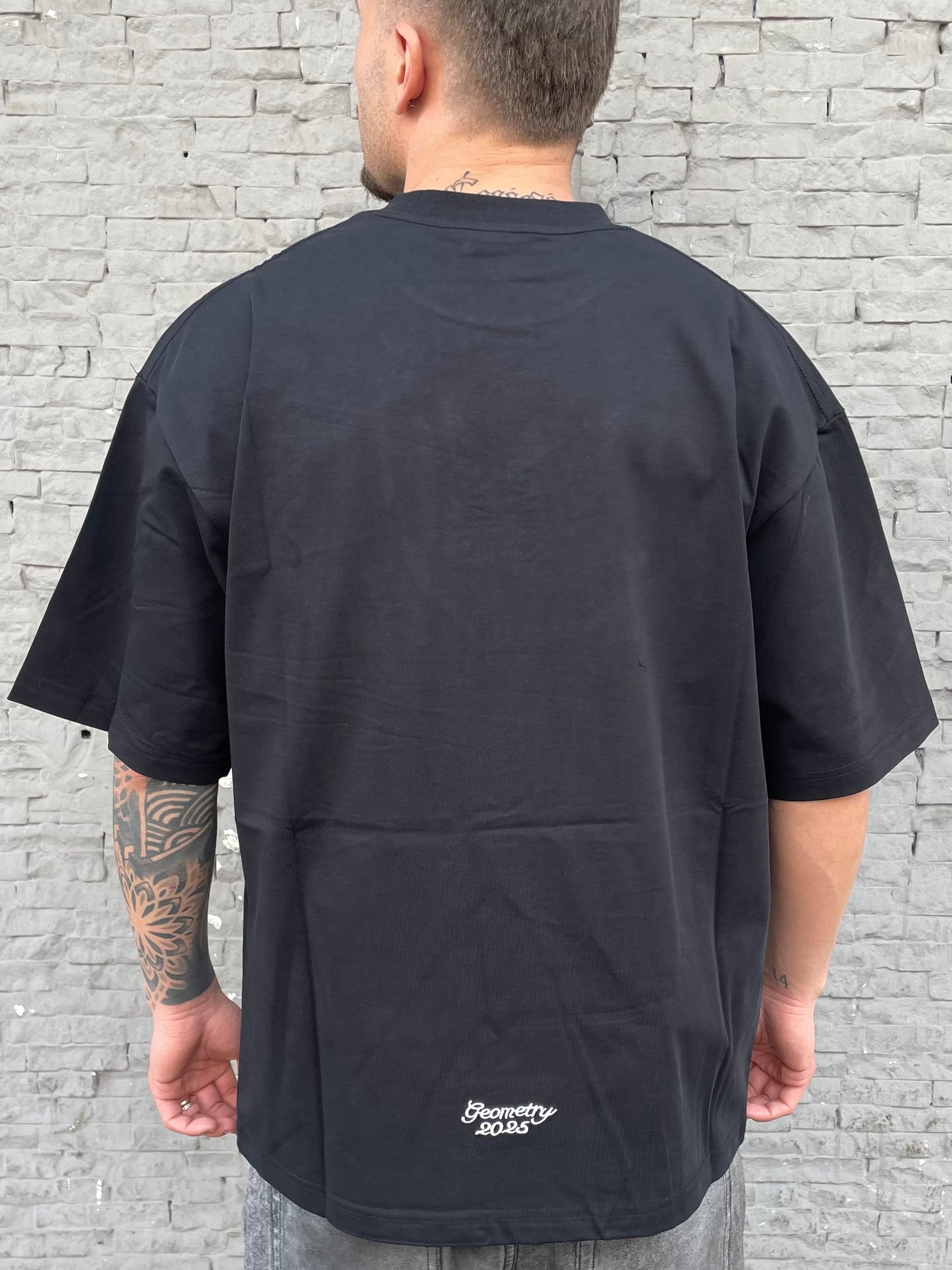 T-shirt Geometry nera