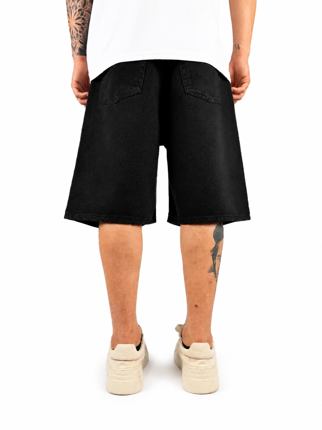 DivergentOutfit