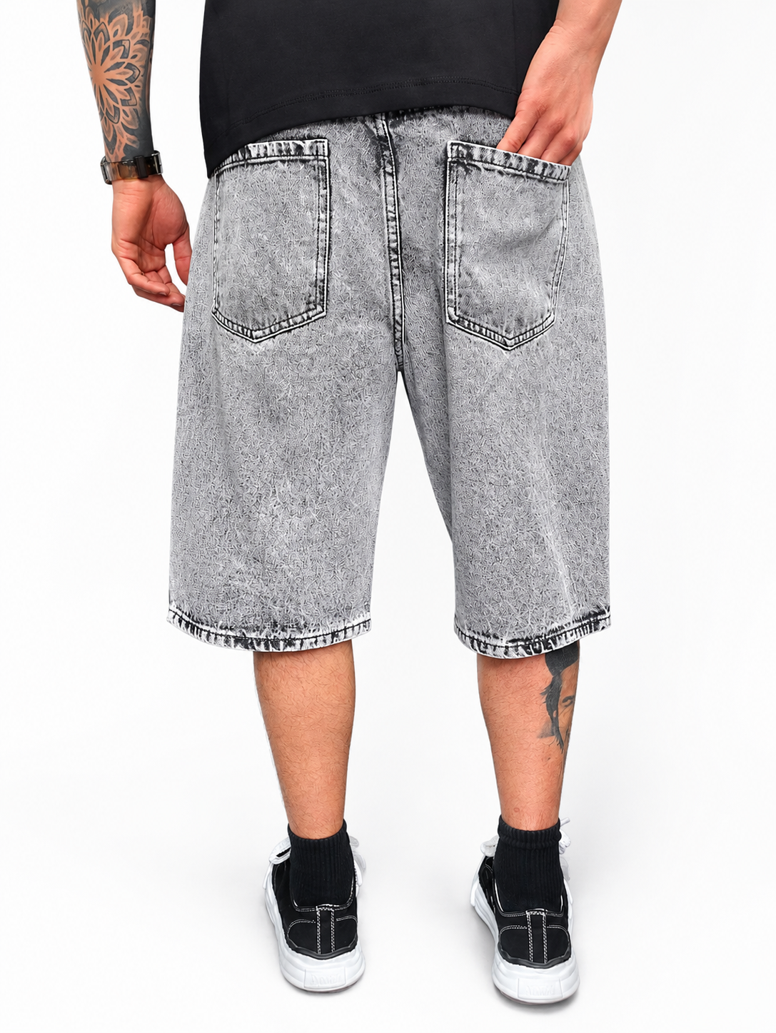 DivergentOutfit