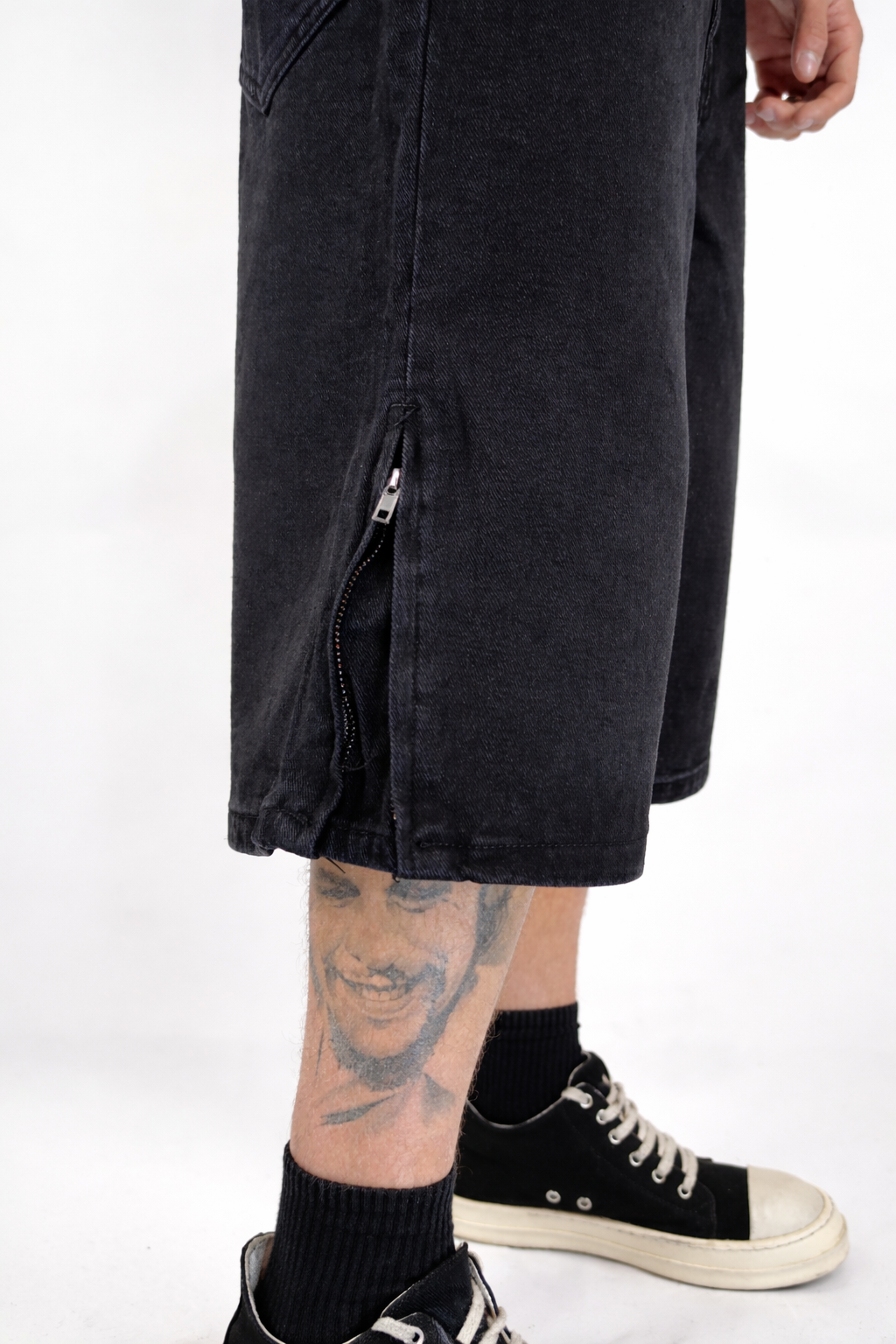 DivergentOutfit