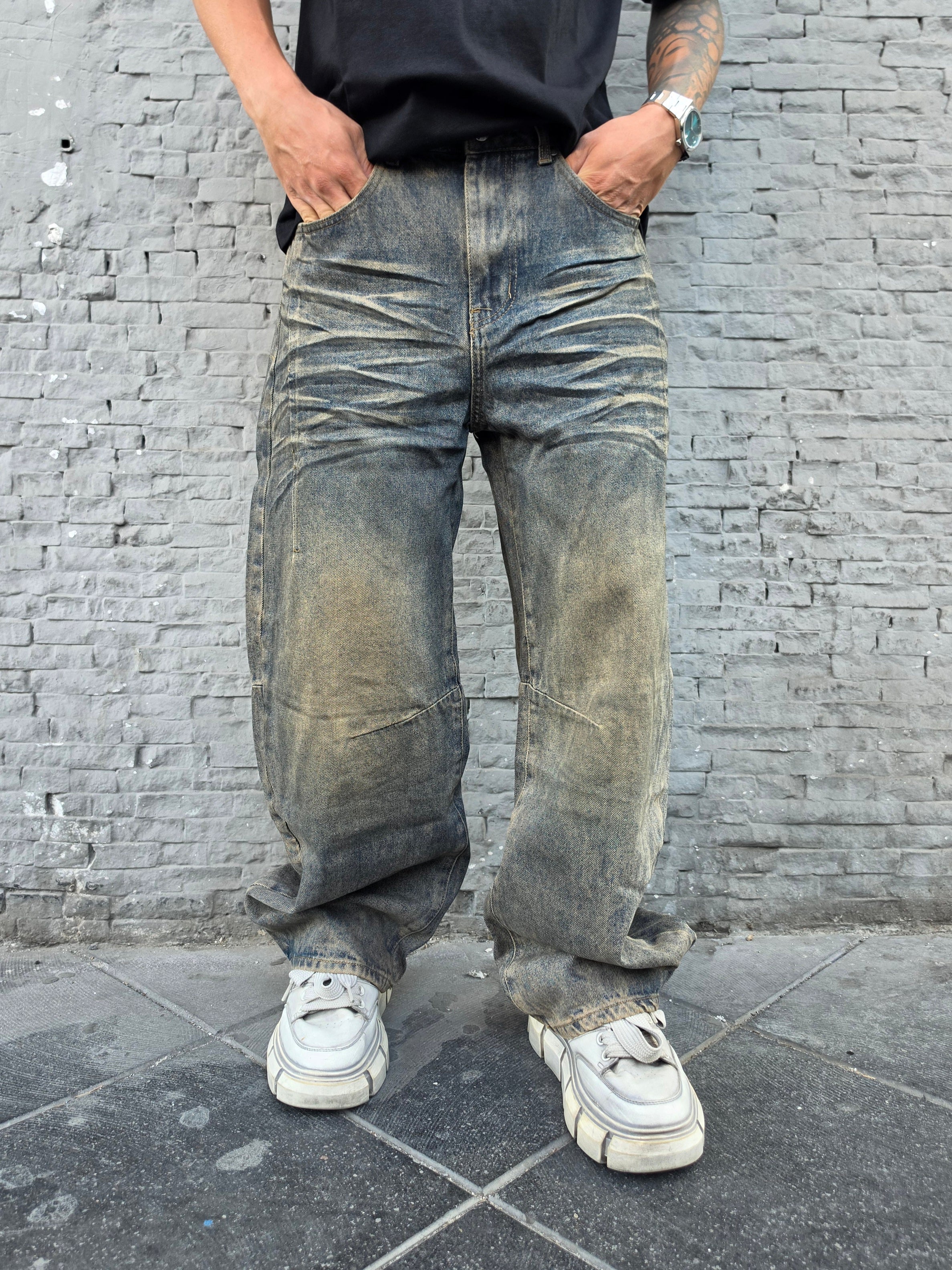 DivergentOutfit