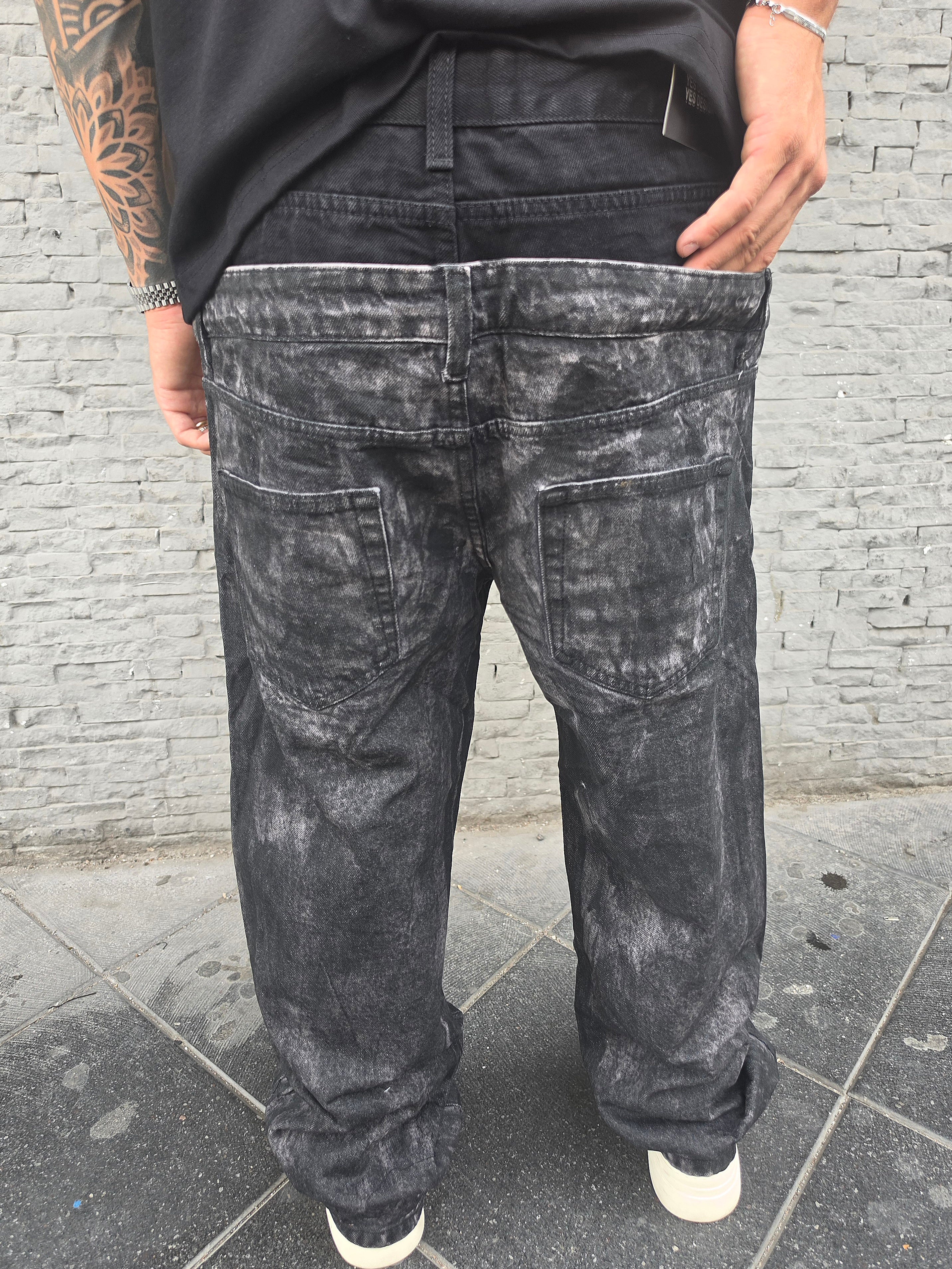 DivergentOutfit